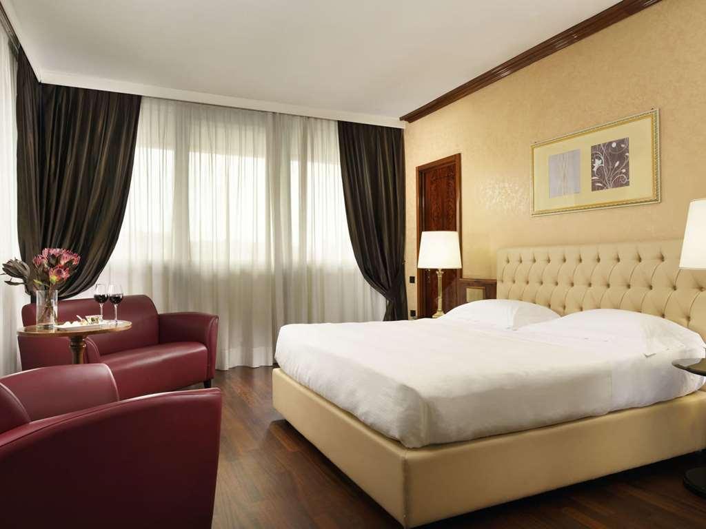 Una Hotels Scandinavia Milano Phòng bức ảnh