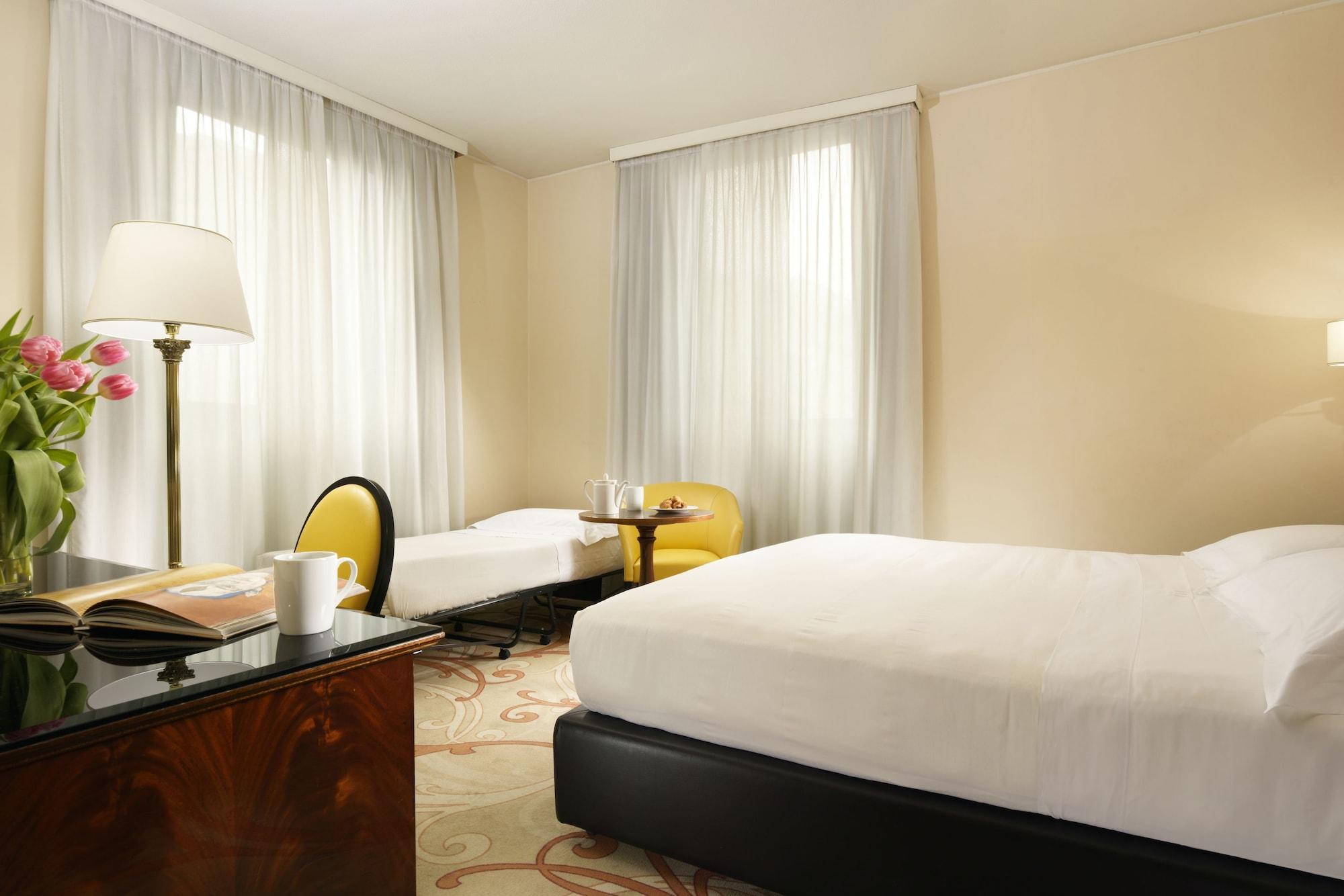 Una Hotels Scandinavia Milano Ngoại thất bức ảnh