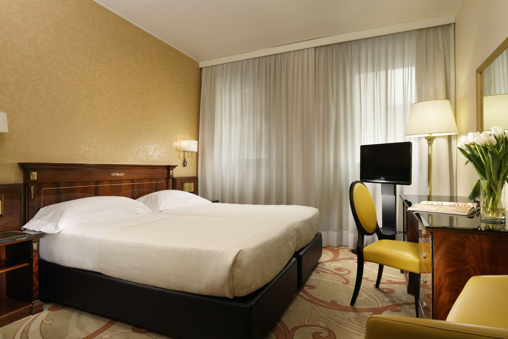 Una Hotels Scandinavia Milano Ngoại thất bức ảnh