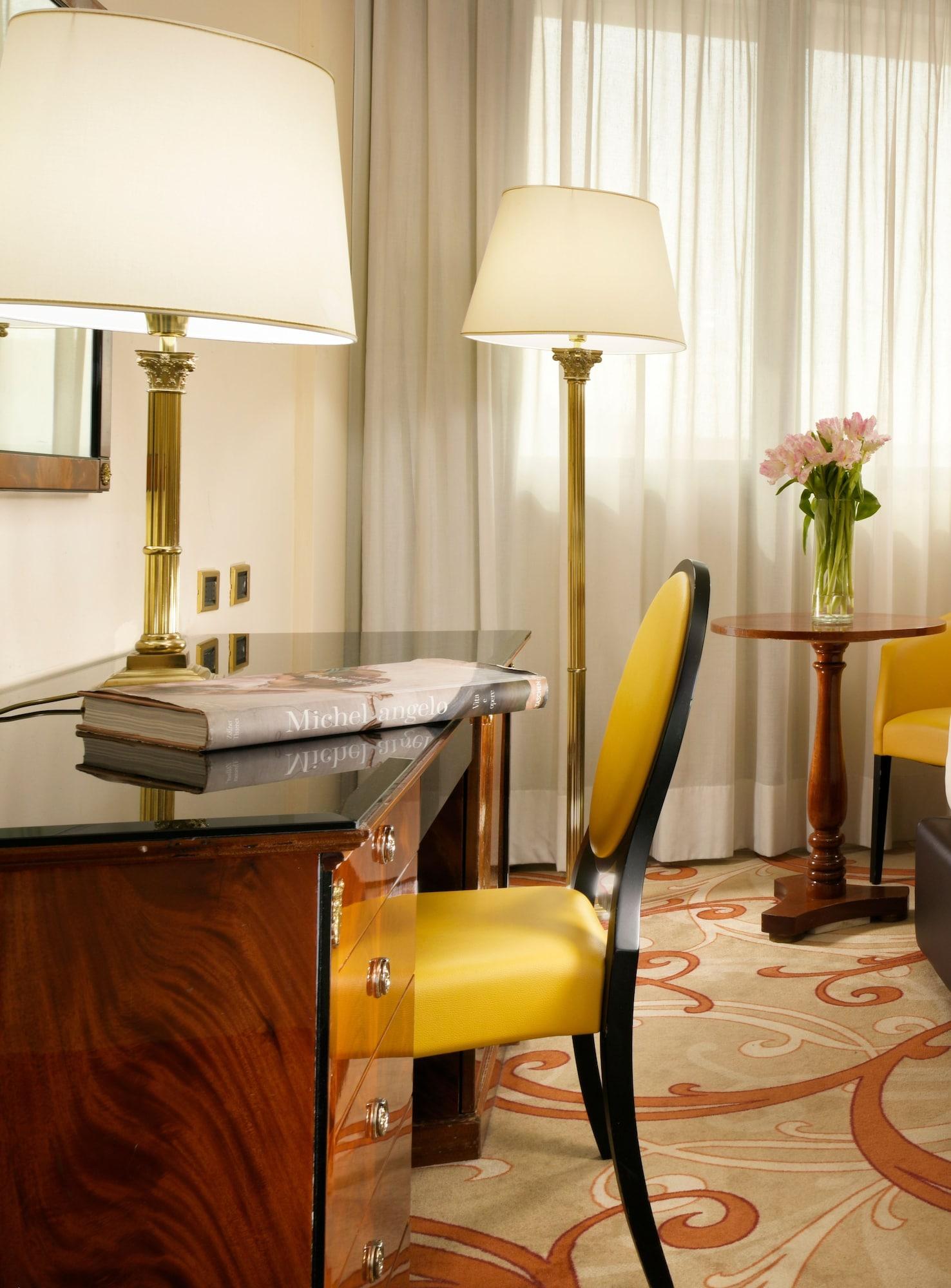Una Hotels Scandinavia Milano Ngoại thất bức ảnh