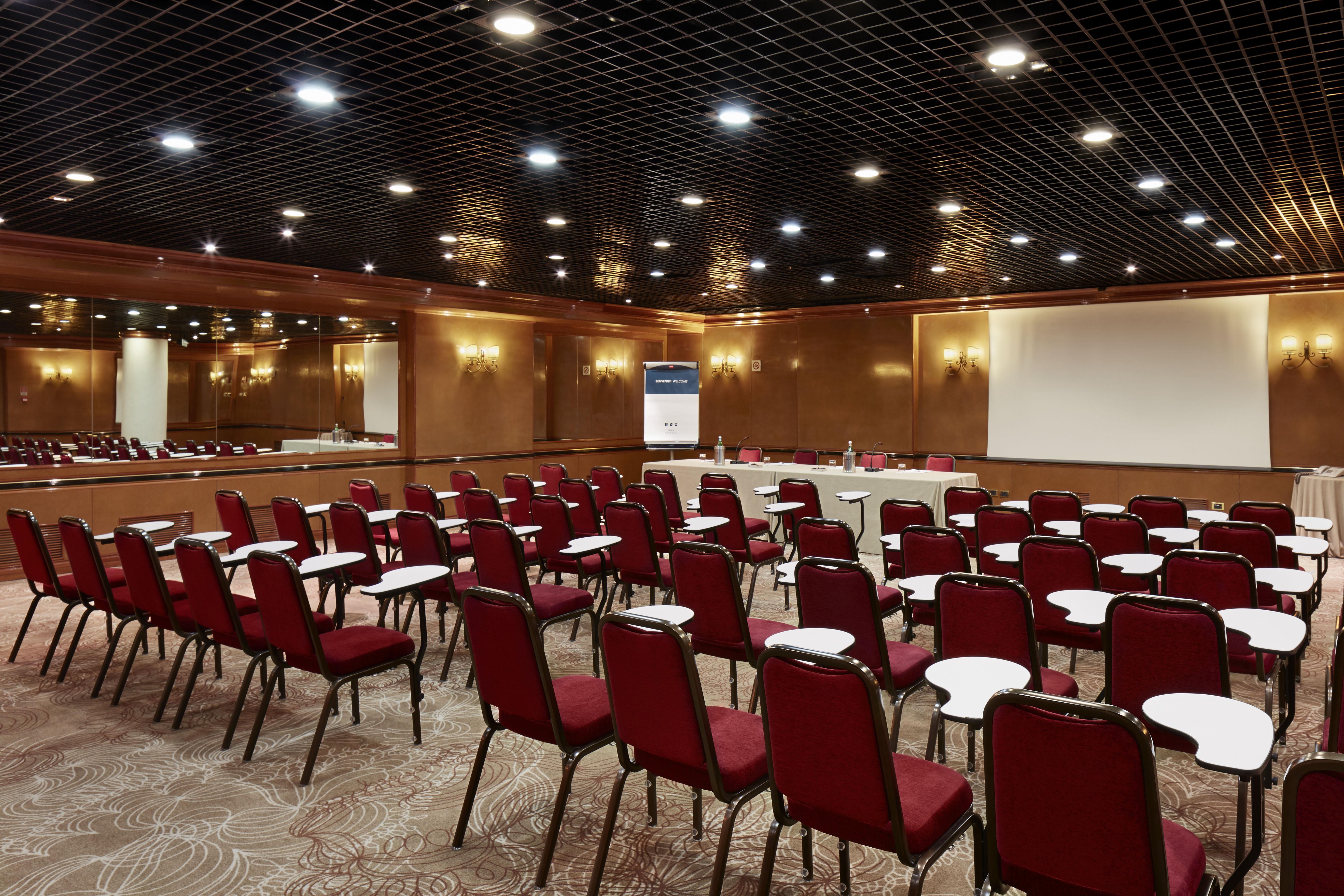 Una Hotels Scandinavia Milano Ngoại thất bức ảnh