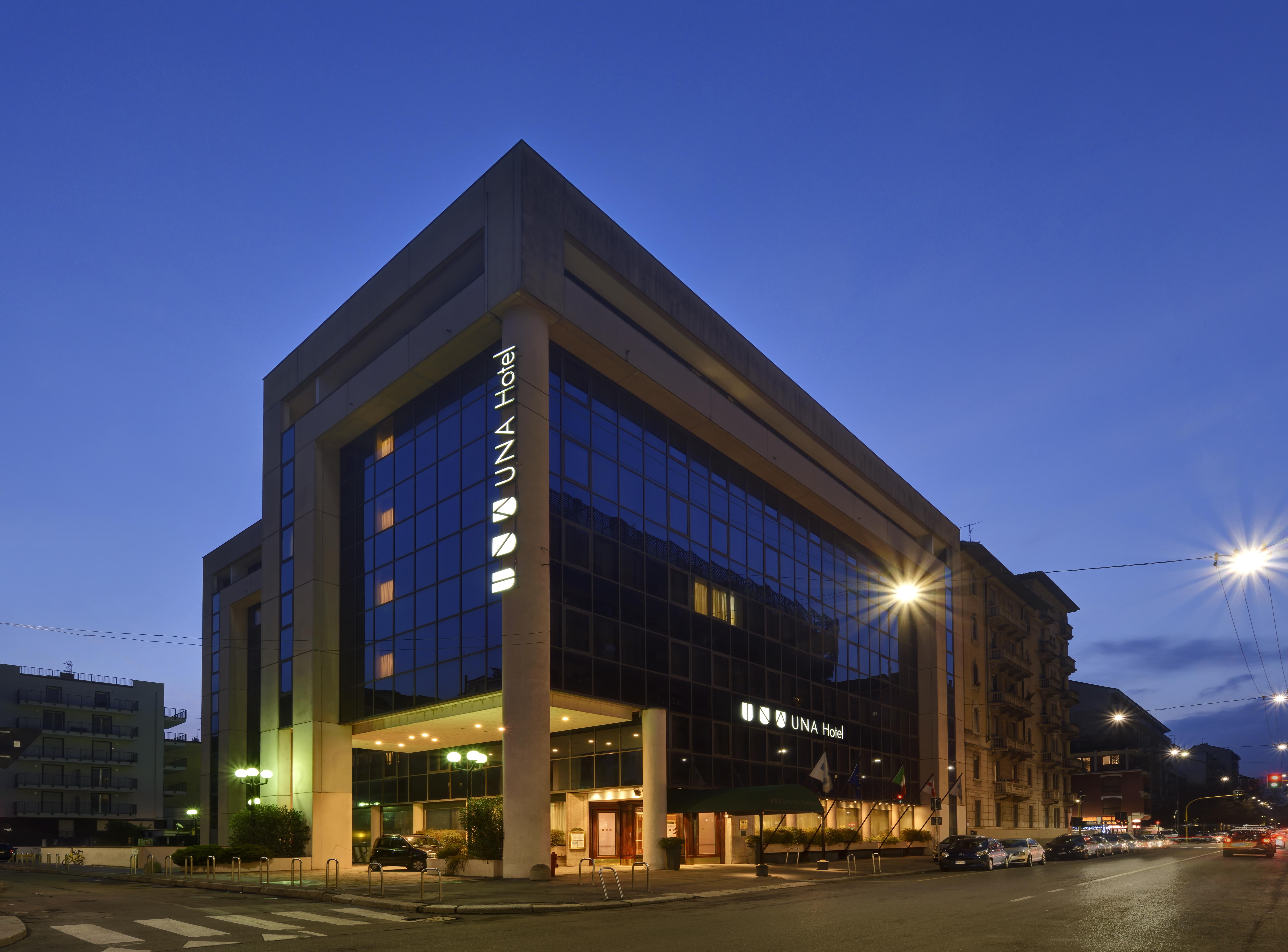 Una Hotels Scandinavia Milano Ngoại thất bức ảnh