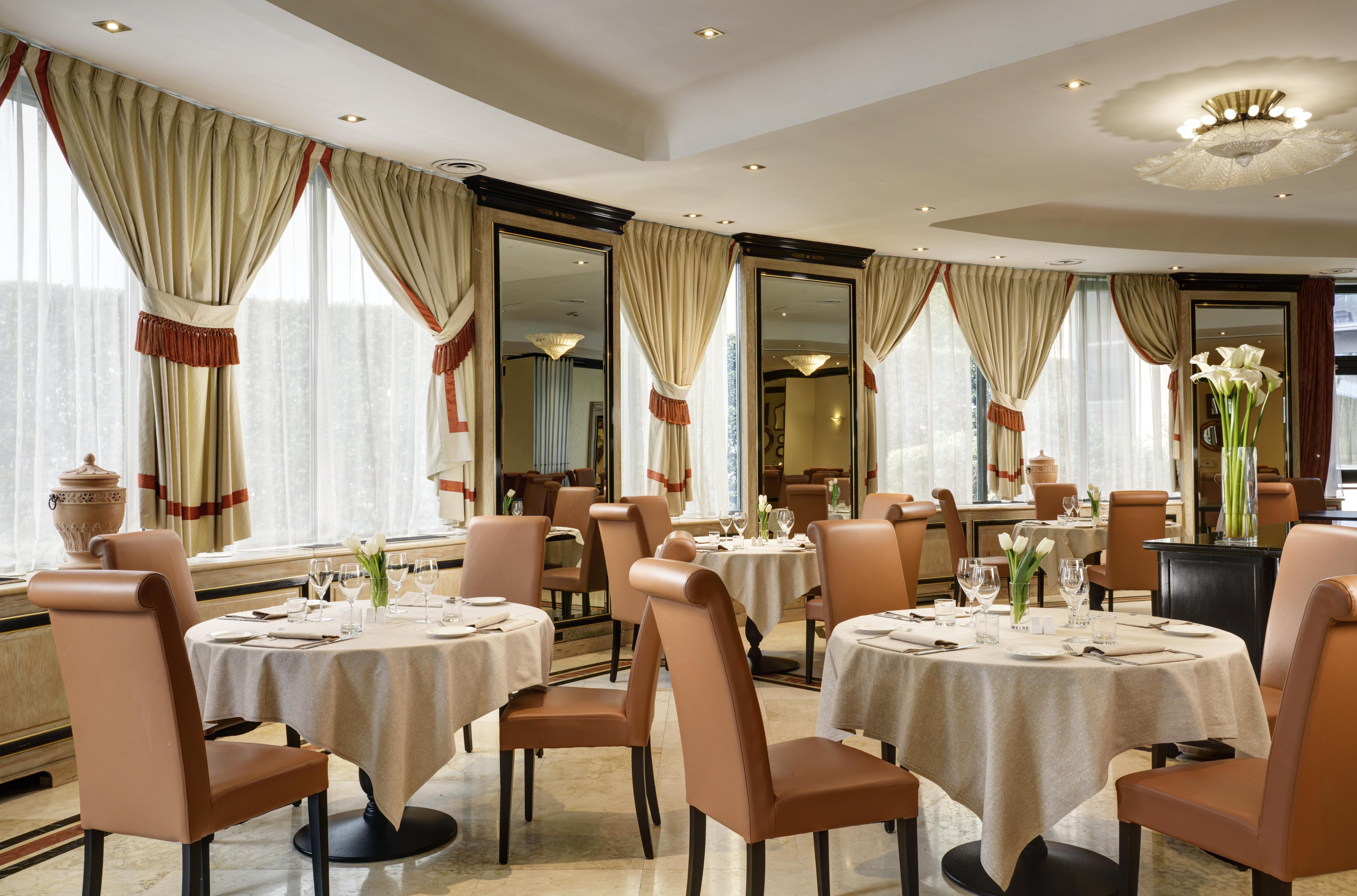 Una Hotels Scandinavia Milano Ngoại thất bức ảnh