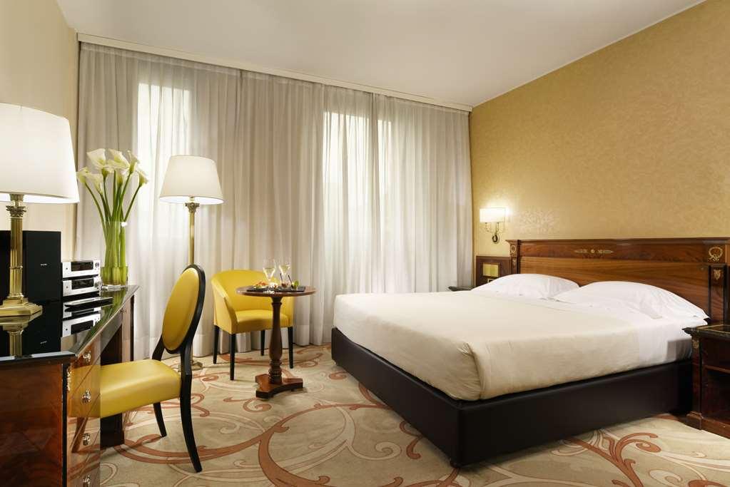 Una Hotels Scandinavia Milano Phòng bức ảnh