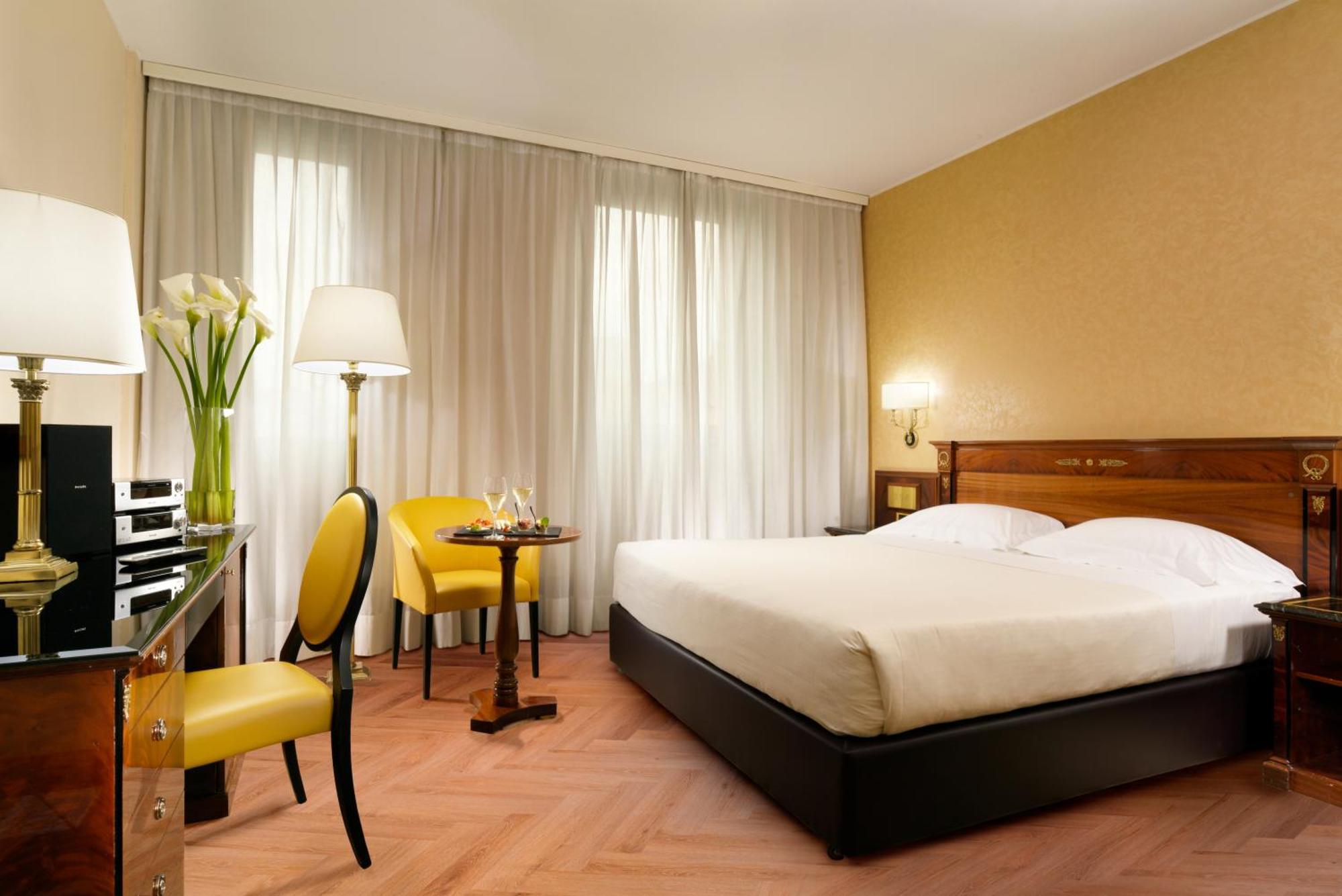 Una Hotels Scandinavia Milano Ngoại thất bức ảnh