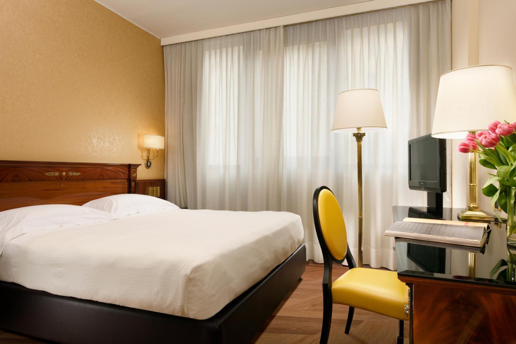 Una Hotels Scandinavia Milano Ngoại thất bức ảnh