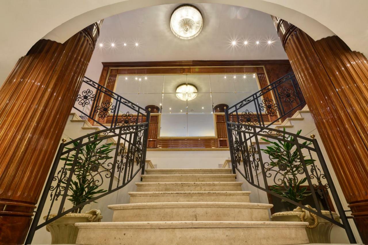 Una Hotels Scandinavia Milano Ngoại thất bức ảnh