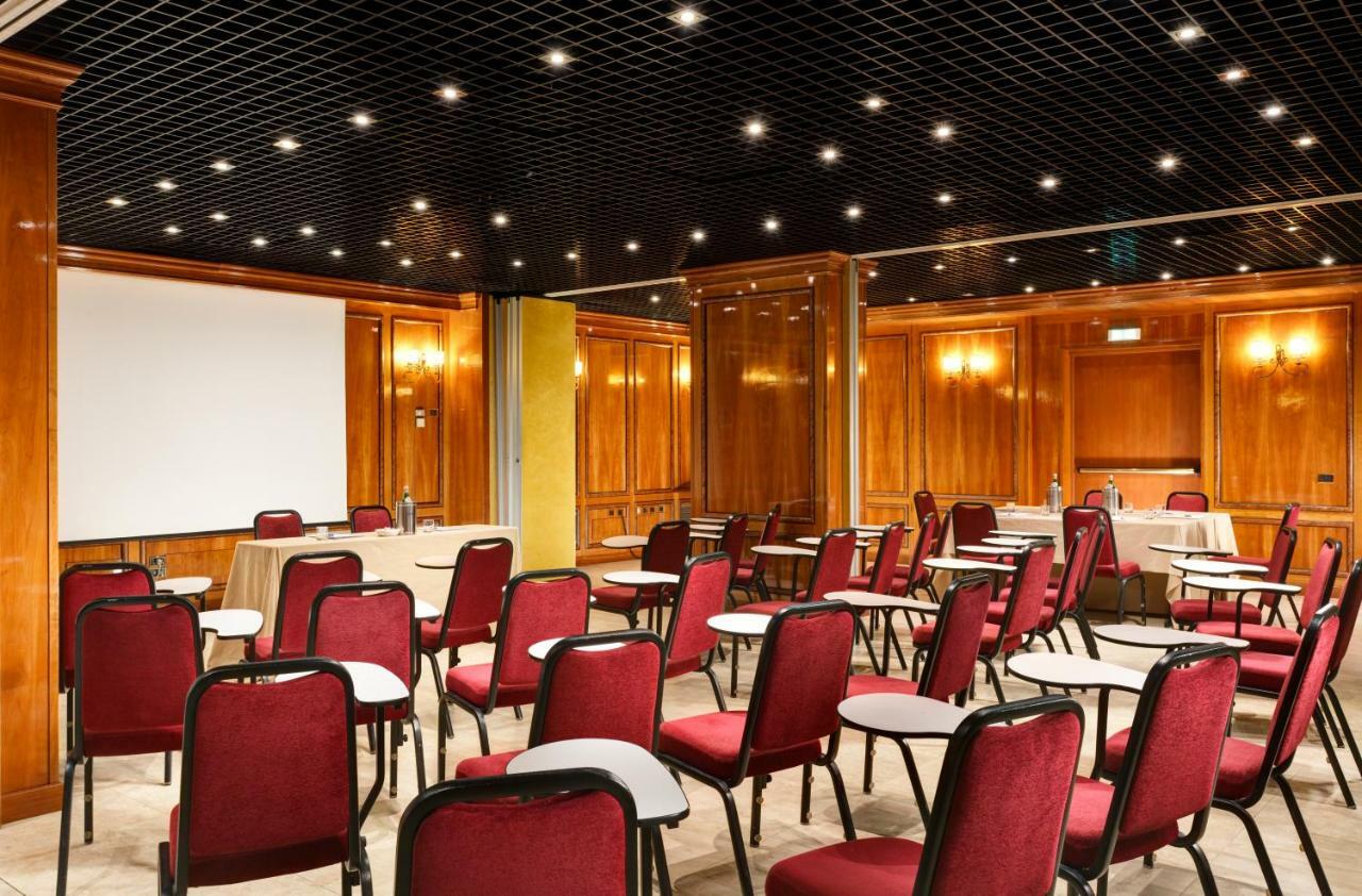 Una Hotels Scandinavia Milano Ngoại thất bức ảnh